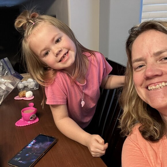 FINAL SHOW 11/8/2025 - CLOSING CLOSET - Picture 6 of 15